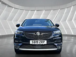 Used 2019 Vauxhall Grandland X Sport Nav Black - Interior and Exterior details 3