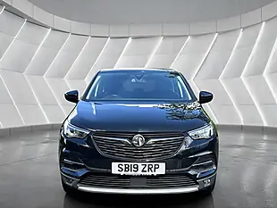 Used 2019 Vauxhall Grandland X Sport Nav Black - Interior and Exterior details 4