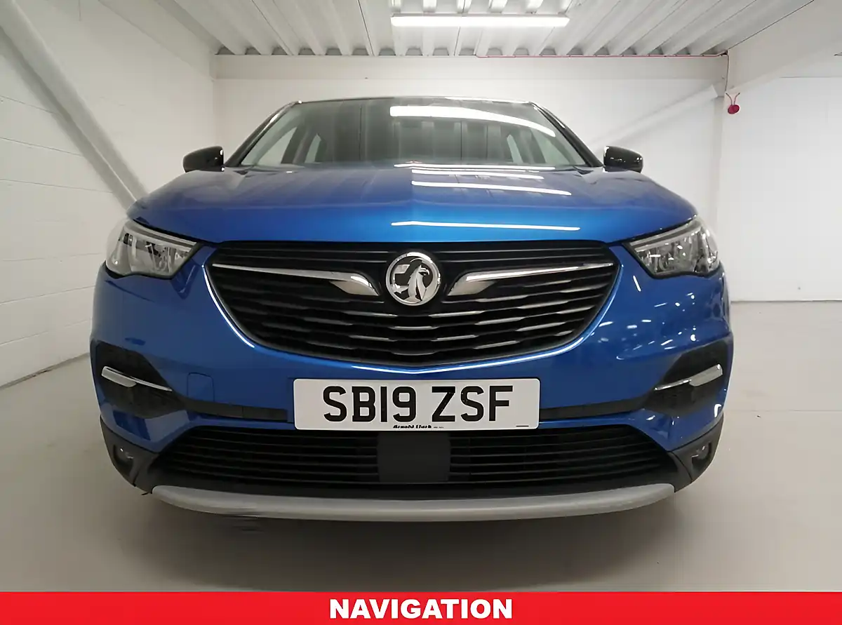 Used 2019 Vauxhall Grandland X Sport Nav Blue - Interior and Exterior details 4