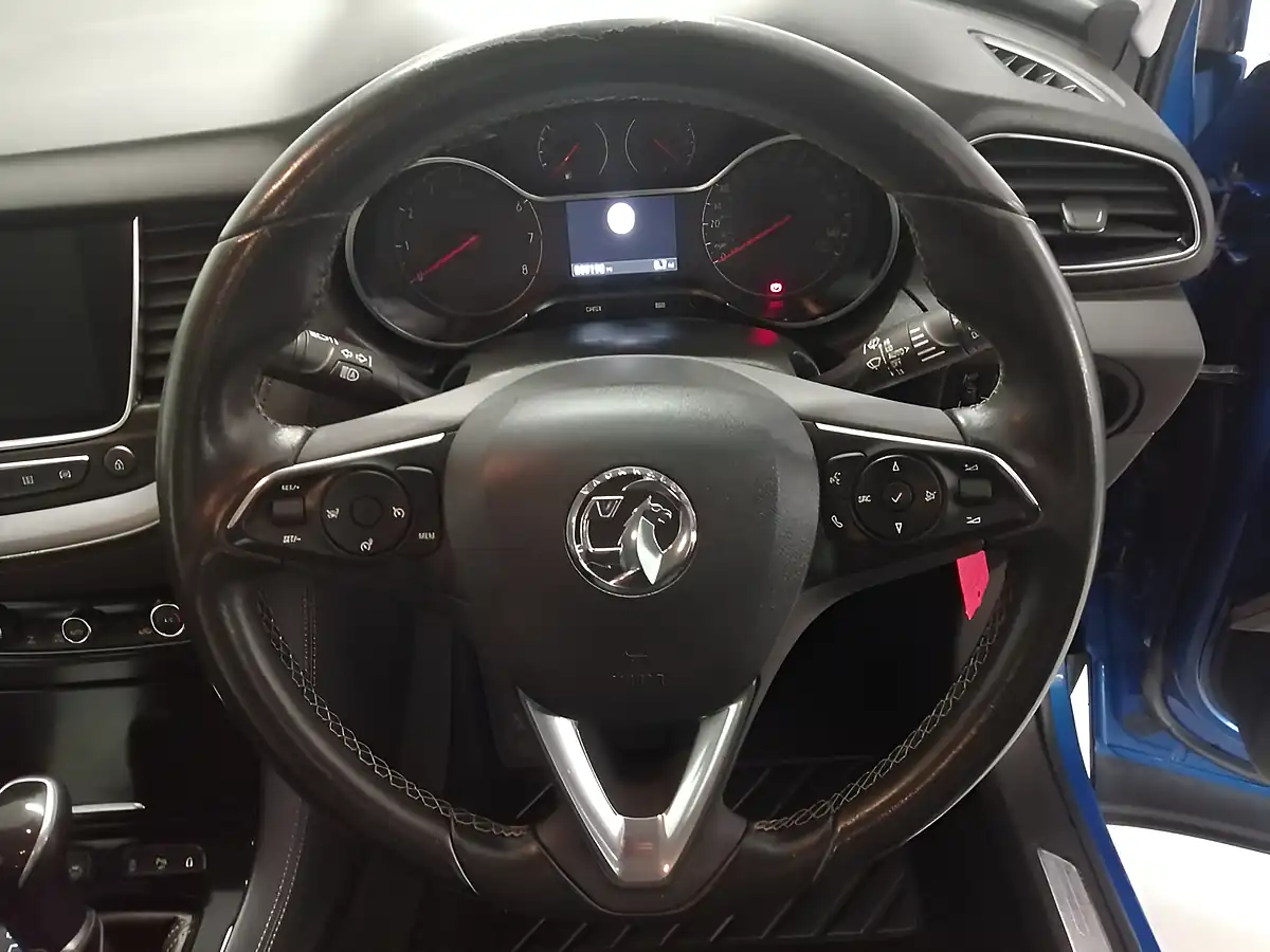 Used 2019 Vauxhall Grandland X Sport Nav Blue - Interior and Exterior details 7