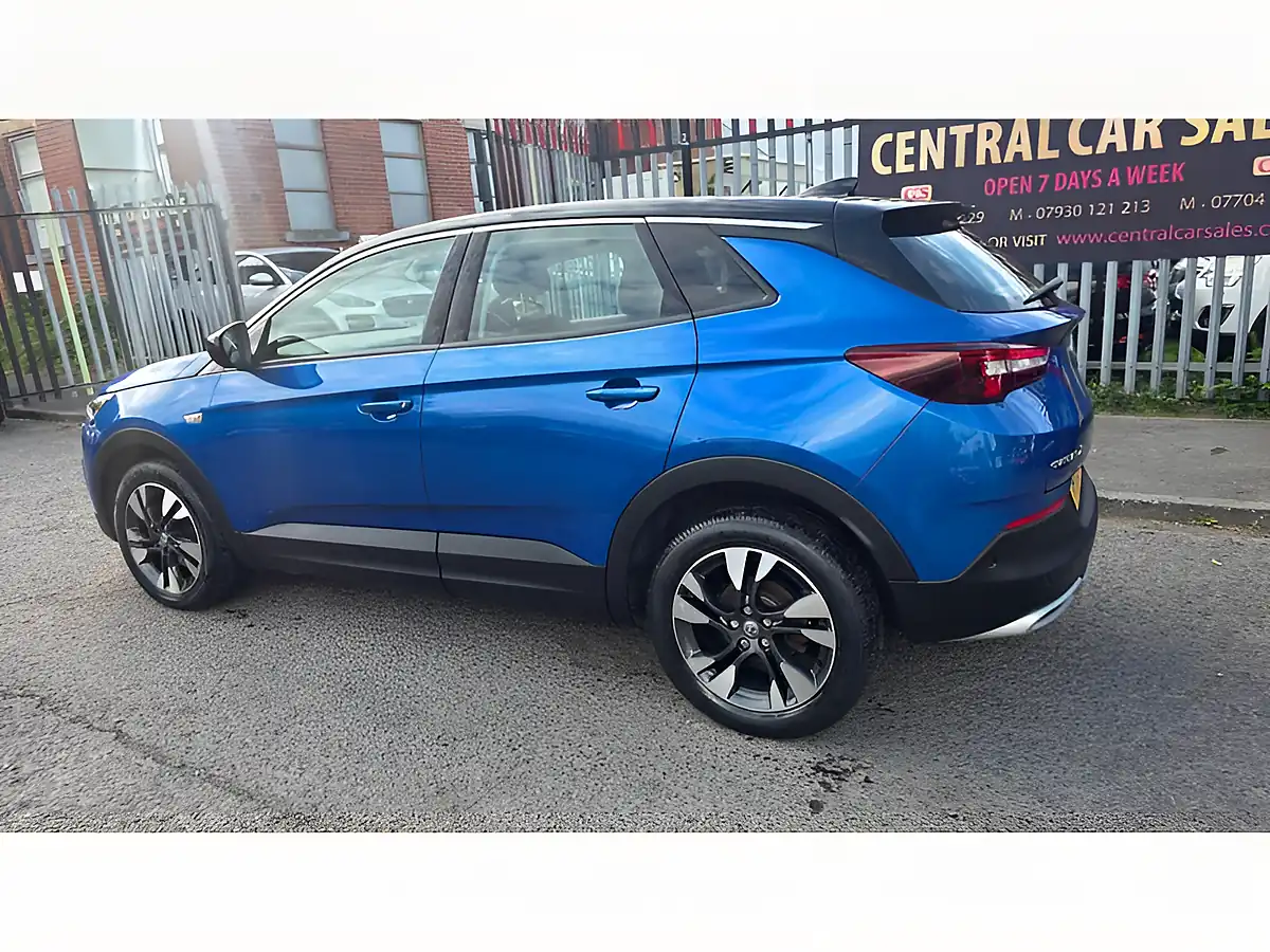 Used 2019 Vauxhall Grandland X Sport Nav Blue - Interior and Exterior details 14