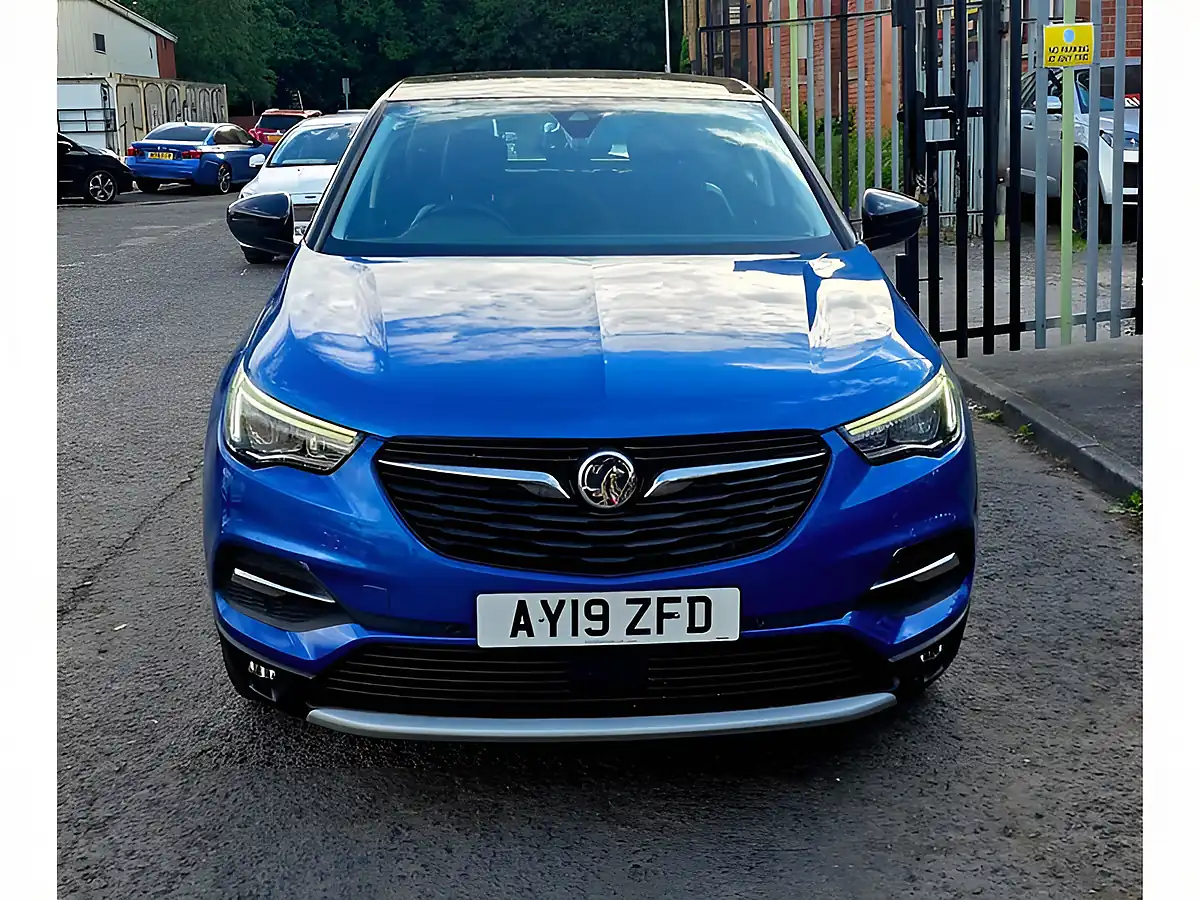Used 2019 Vauxhall Grandland X Sport Nav Blue - Interior and Exterior details 2