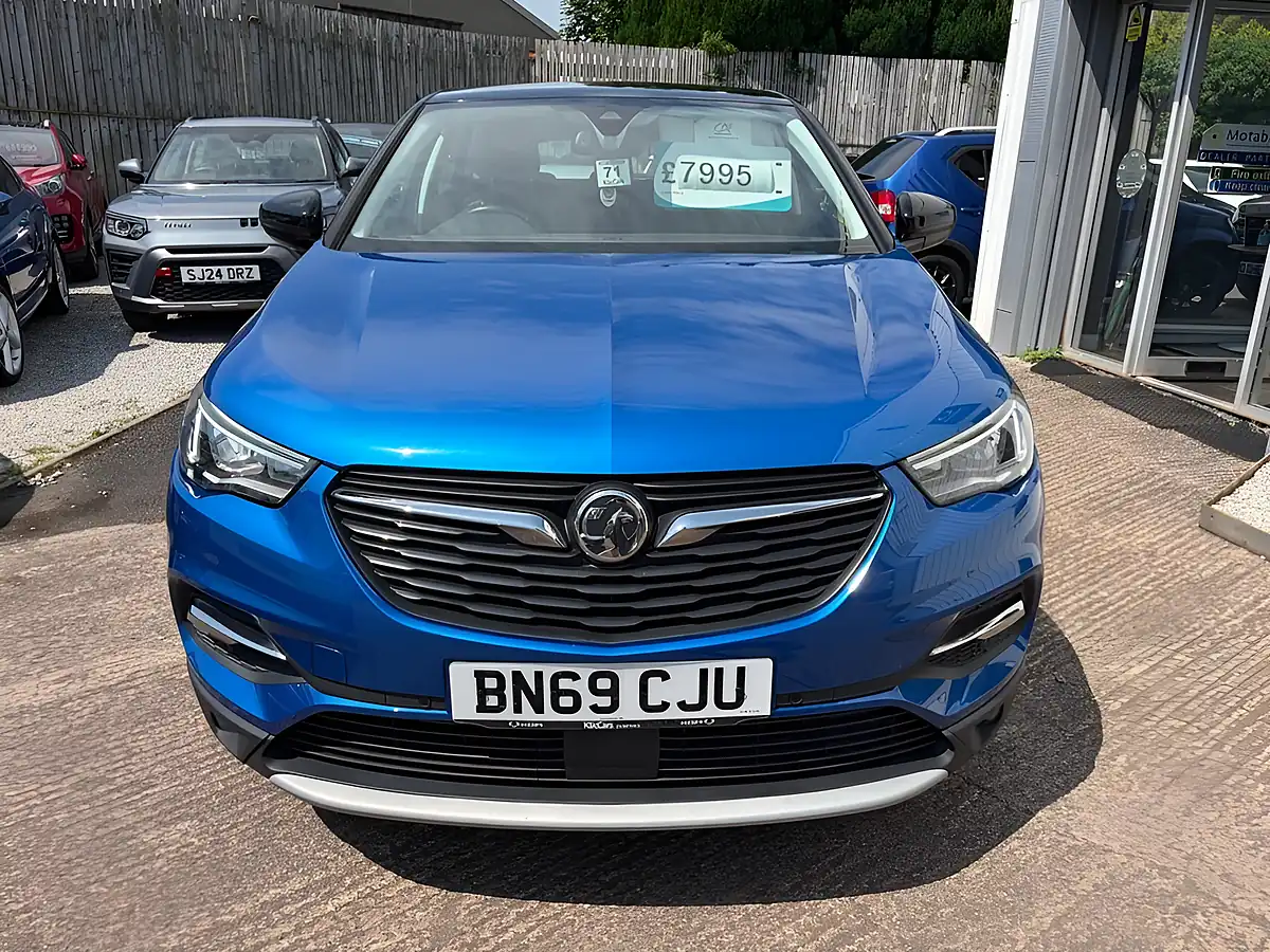 Used 2019 Vauxhall Grandland X Sport Nav Blue - Interior and Exterior details 2