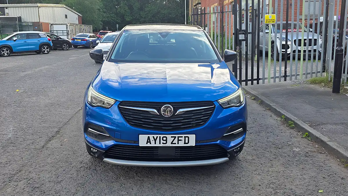 Used 2019 Vauxhall Grandland X Sport Nav Blue - Interior and Exterior details 2