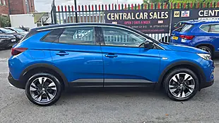 Used 2019 Vauxhall Grandland X Sport Nav Blue - Interior and Exterior details 5