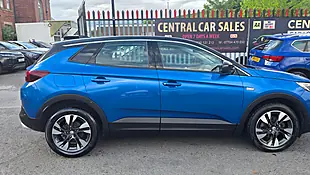 Used 2019 Vauxhall Grandland X Sport Nav Blue - Interior and Exterior details 7
