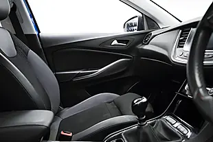 Used 2019 Vauxhall Grandland X Sport Nav Blue - Interior and Exterior details 14