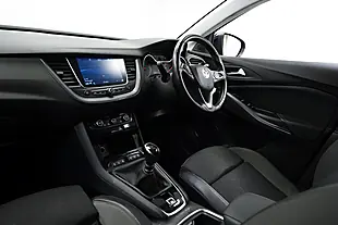 Used 2019 Vauxhall Grandland X Sport Nav Blue - Interior and Exterior details 18