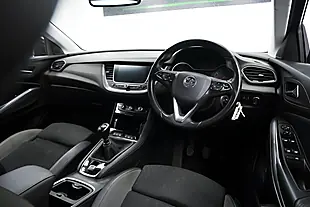Used 2019 Vauxhall Grandland X Sport Nav Blue - Interior and Exterior details 8
