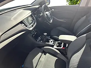 Used 2019 Vauxhall Grandland X Sport Nav Blue - Interior and Exterior details 11