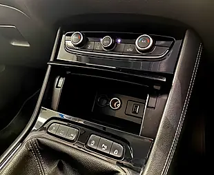 Used 2019 Vauxhall Grandland X Sport Nav Blue - Interior and Exterior details 12
