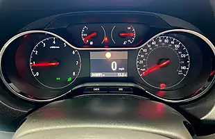 Used 2019 Vauxhall Grandland X Sport Nav Blue - Interior and Exterior details 13