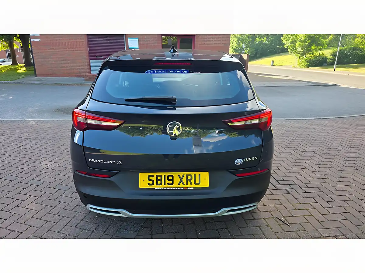 Used 2019 Vauxhall Grandland X Sport Nav Grey - Interior and Exterior details 11