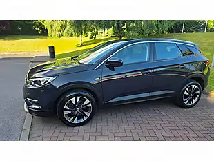 Used 2019 Vauxhall Grandland X Sport Nav Grey - Interior and Exterior details 17