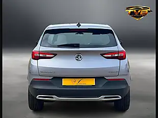 Used 2019 Vauxhall Grandland X Sport Nav Grey - Interior and Exterior details 15