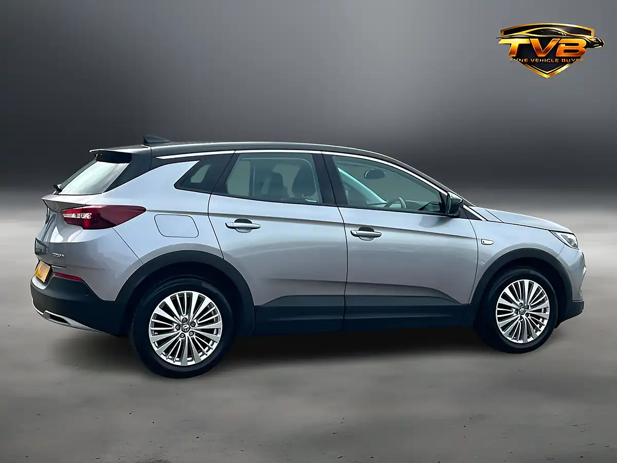 Used 2019 Vauxhall Grandland X Sport Nav Grey - Interior and Exterior details 9