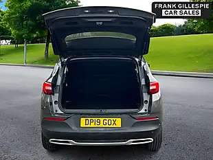 Used 2019 Vauxhall Grandland X Sport Nav Grey - Interior and Exterior details 12