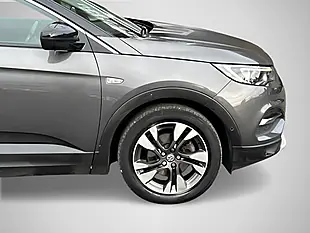 Used 2019 Vauxhall Grandland X Sport Nav Grey - Interior and Exterior details 14
