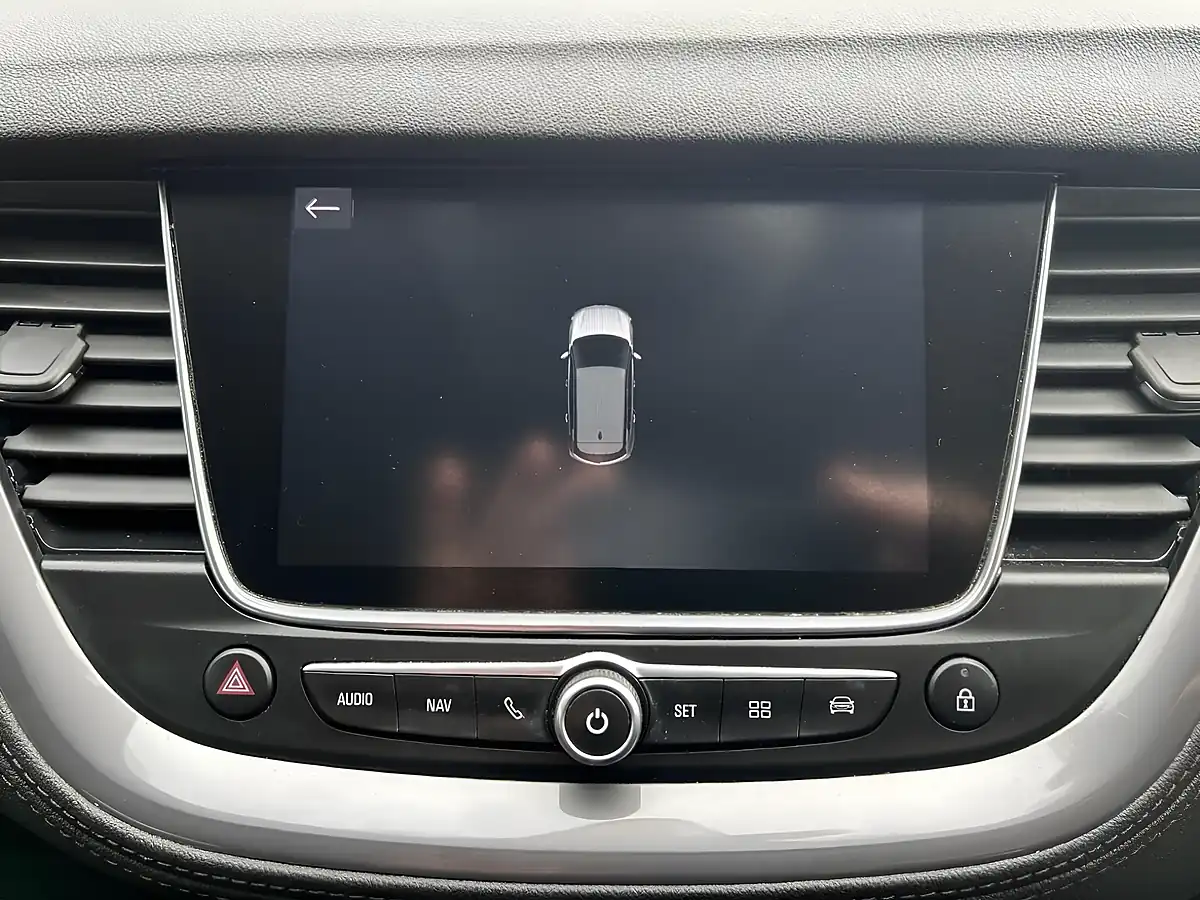 Used 2019 Vauxhall Grandland X Sport Nav Grey - Interior and Exterior details 15