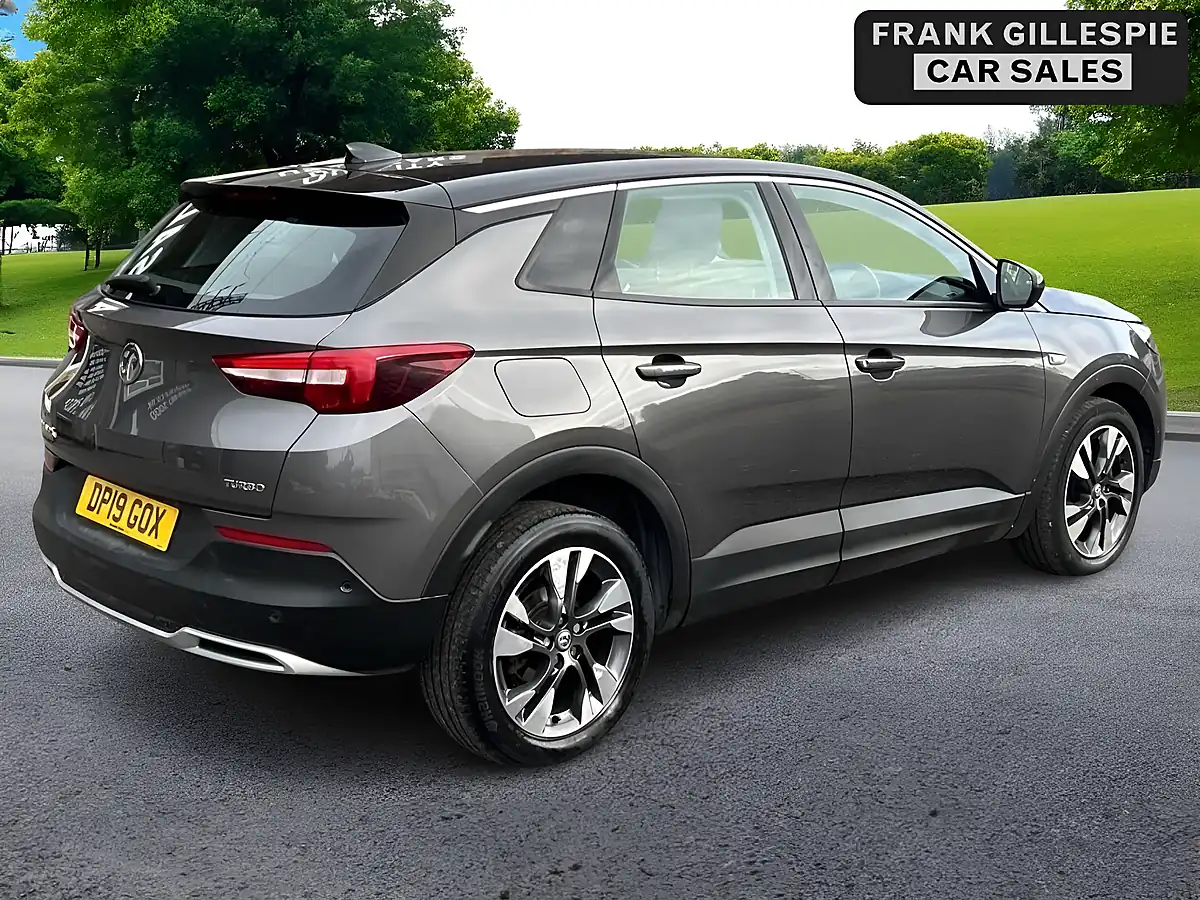 Used 2019 Vauxhall Grandland X Sport Nav Grey - Interior and Exterior details 3