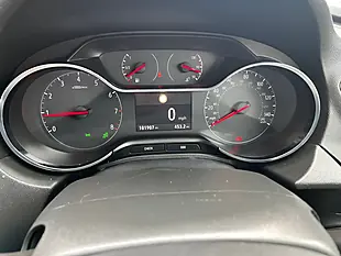 Used 2019 Vauxhall Grandland X Sport Nav Grey - Interior and Exterior details 7