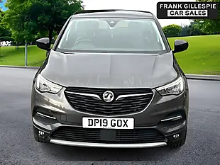 Used 2019 Vauxhall Grandland X Sport Nav Grey - Interior and Exterior details 8