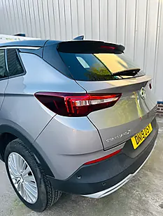 Used 2019 Vauxhall Grandland X Sport Nav Grey - Interior and Exterior details 17
