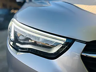 Used 2019 Vauxhall Grandland X Sport Nav Grey - Interior and Exterior details 18