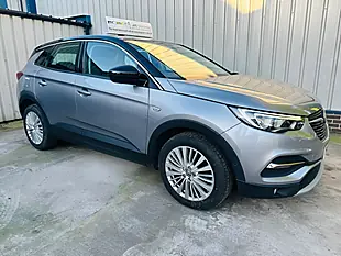 Used 2019 Vauxhall Grandland X Sport Nav Grey - Interior and Exterior details 6