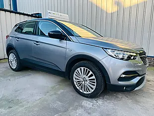 Used 2019 Vauxhall Grandland X Sport Nav Grey - Interior and Exterior details 7