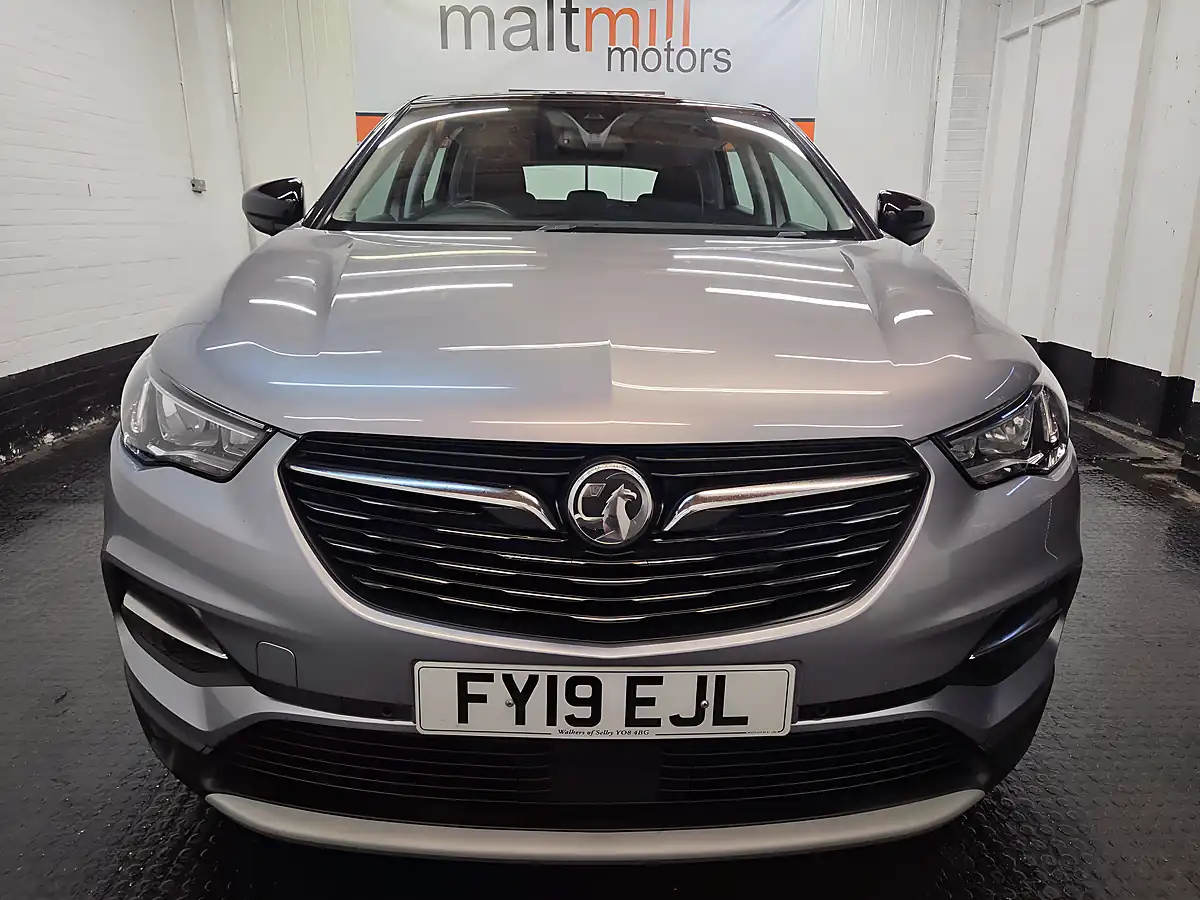 Used 2019 Vauxhall Grandland X Sport Nav Grey - Interior and Exterior details 2