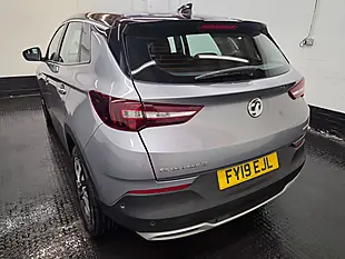 Used 2019 Vauxhall Grandland X Sport Nav Grey - Interior and Exterior details 4