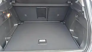 Used 2019 Vauxhall Grandland X Sport Nav - Interior and Exterior details 18