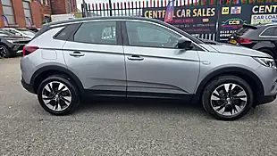 Used 2019 Vauxhall Grandland X Sport Nav - Interior and Exterior details 4