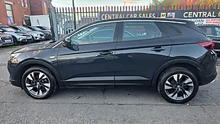 Used 2019 Vauxhall Grandland X Sport Nav - Interior and Exterior details 11