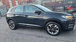 Used 2019 Vauxhall Grandland X Sport Nav - Interior and Exterior details 4
