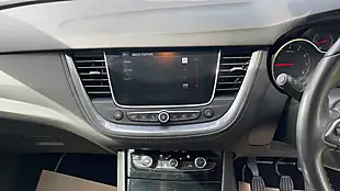 Used 2019 Vauxhall Grandland X Sport Nav Red - Interior and Exterior details 14