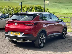 Used 2019 Vauxhall Grandland X Sport Nav Red - Interior and Exterior details 6