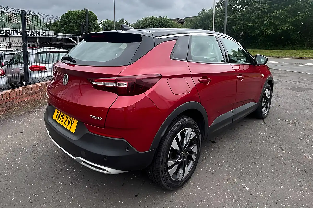 Used 2019 Vauxhall Grandland X Sport Nav Red - Interior and Exterior details 4