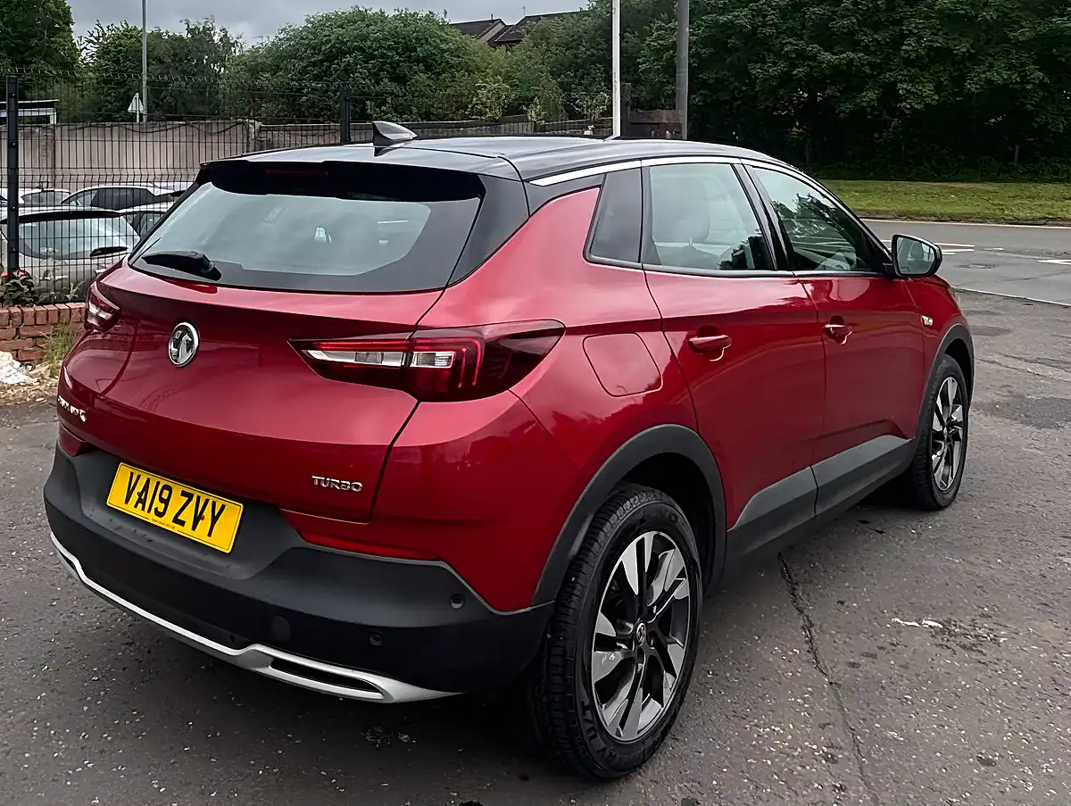 Used 2019 Vauxhall Grandland X Sport Nav Red - Interior and Exterior details 5