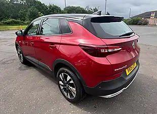 Used 2019 Vauxhall Grandland X Sport Nav Red - Interior and Exterior details 6