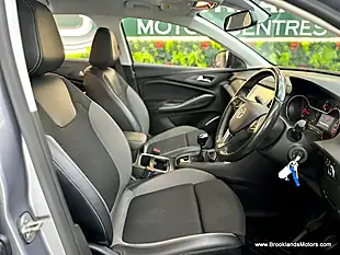 Used 2019 Vauxhall Grandland X Sport Nav S/S Grey - Interior and Exterior details 14
