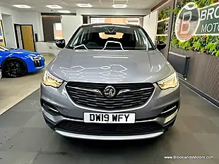 Used 2019 Vauxhall Grandland X Sport Nav S/S Grey - Interior and Exterior details 6