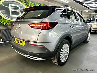 Used 2019 Vauxhall Grandland X Sport Nav S/S Grey - Interior and Exterior details 10