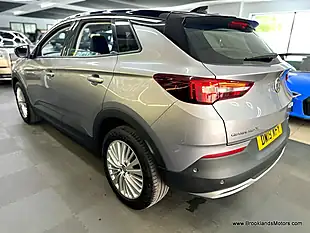 Used 2019 Vauxhall Grandland X Sport Nav S/S Grey - Interior and Exterior details 12