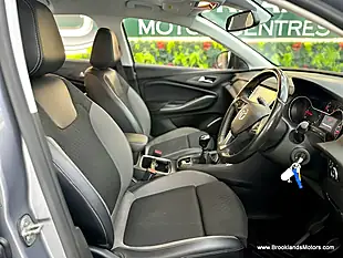 Used 2019 Vauxhall Grandland X Sport Nav S/S Grey - Interior and Exterior details 14