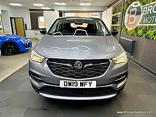 Used 2019 Vauxhall Grandland X Sport Nav S/S Grey - Interior and Exterior details 6