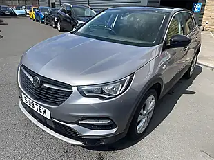 Used 2019 Vauxhall Grandland X Sport Nav S/S Grey - Interior and Exterior details 3