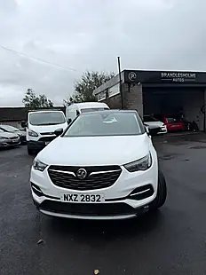 Used 2019 Vauxhall Grandland X Sport Nav White - Interior and Exterior details 3