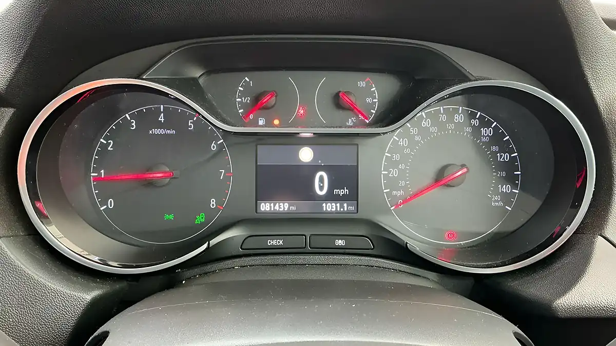 Used 2019 Vauxhall Grandland X Sri Nav Black - Interior and Exterior details 12
